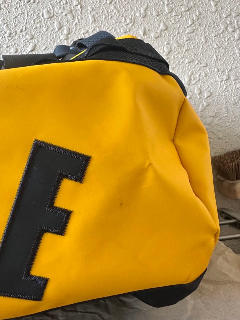 シュプリーム　ノースフェイス　ダッフルバッグ