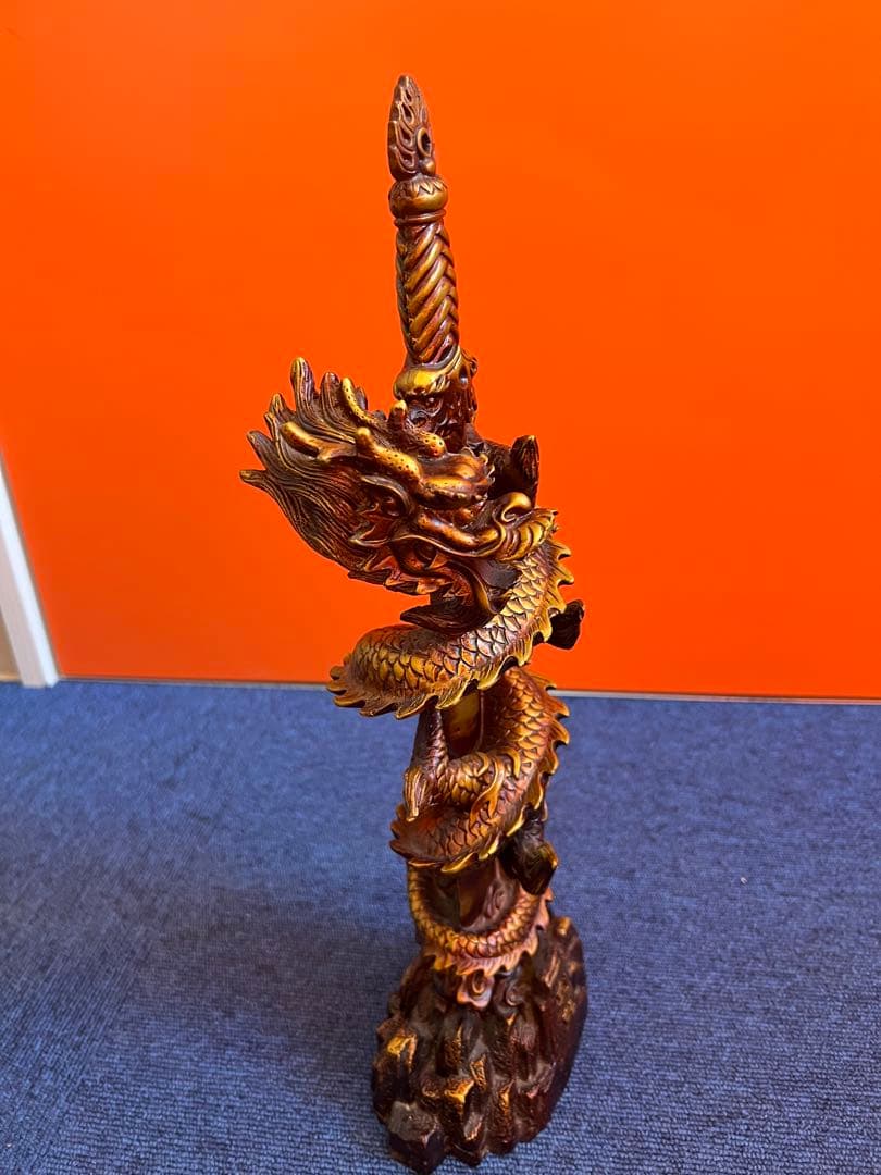 838  剣龍　置物