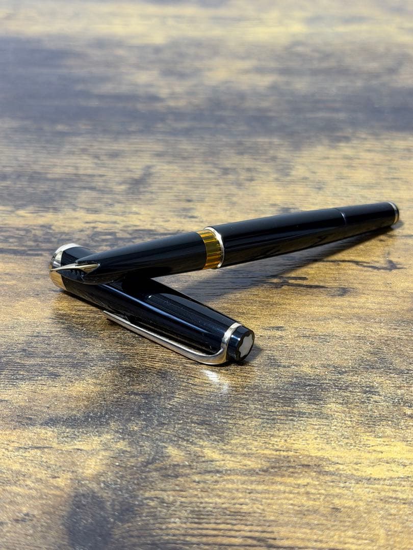 筆記確認＆洗浄済　1960年代　モンブラン　12 万年筆 18金　ゴールド　細字