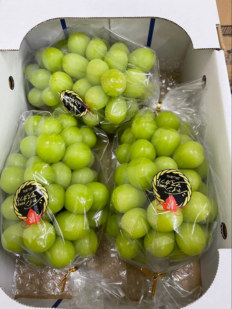 60【島根県産】シャインマスカット約2キロ(3〜5房)×2