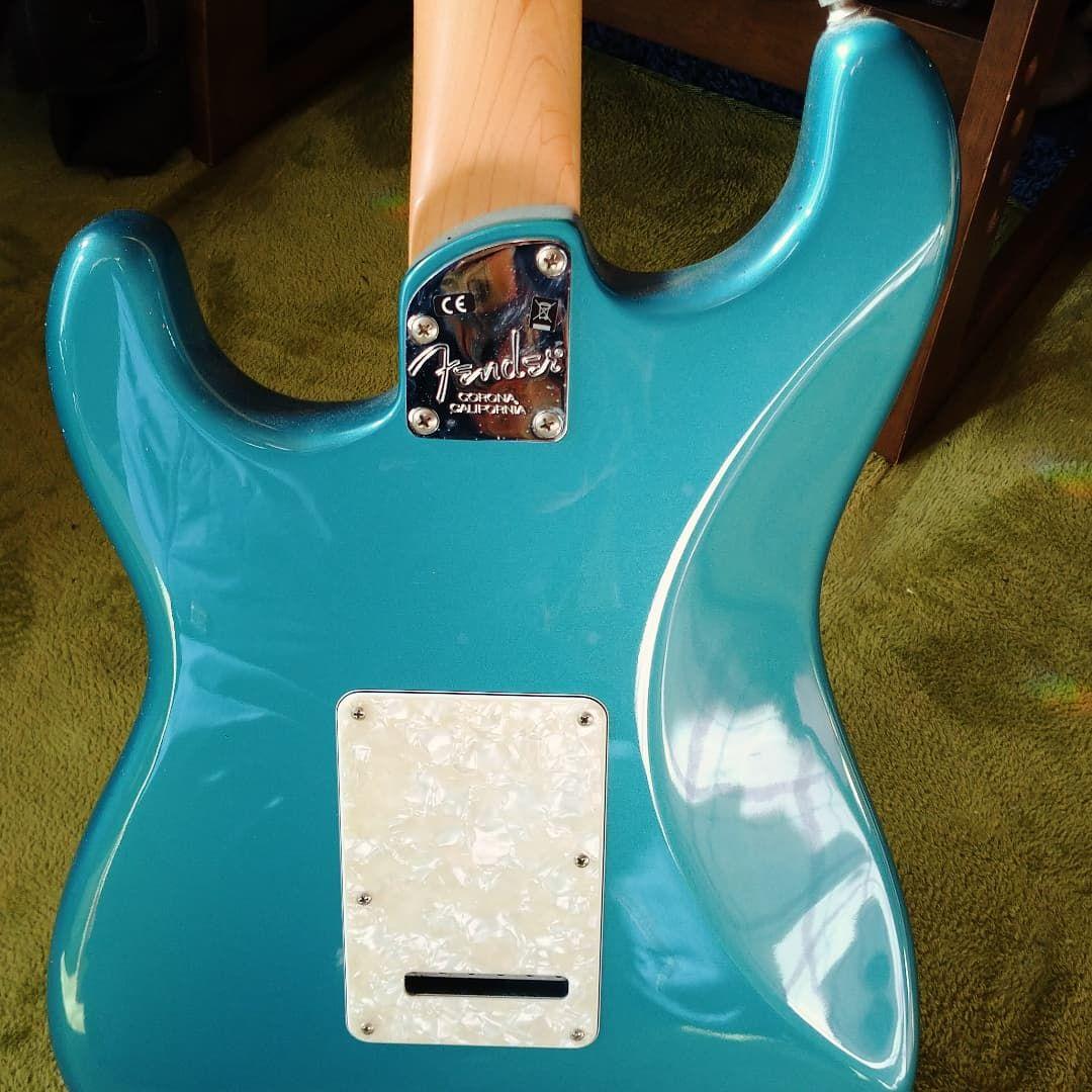 フェンダー アメリカンエリート ストラトキャスター