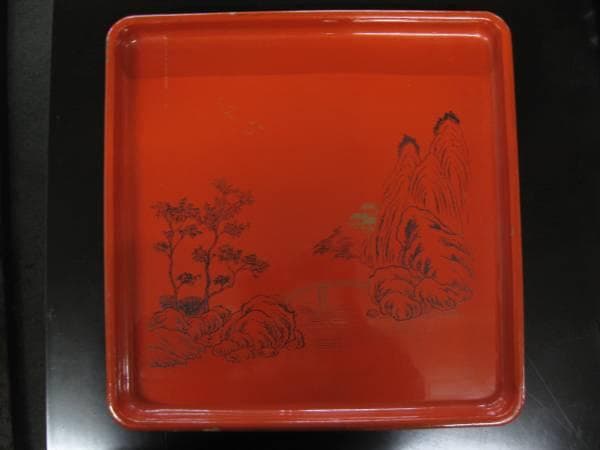 赤い漆器 ３膳 セット　　山水画　１９５０年代ころ