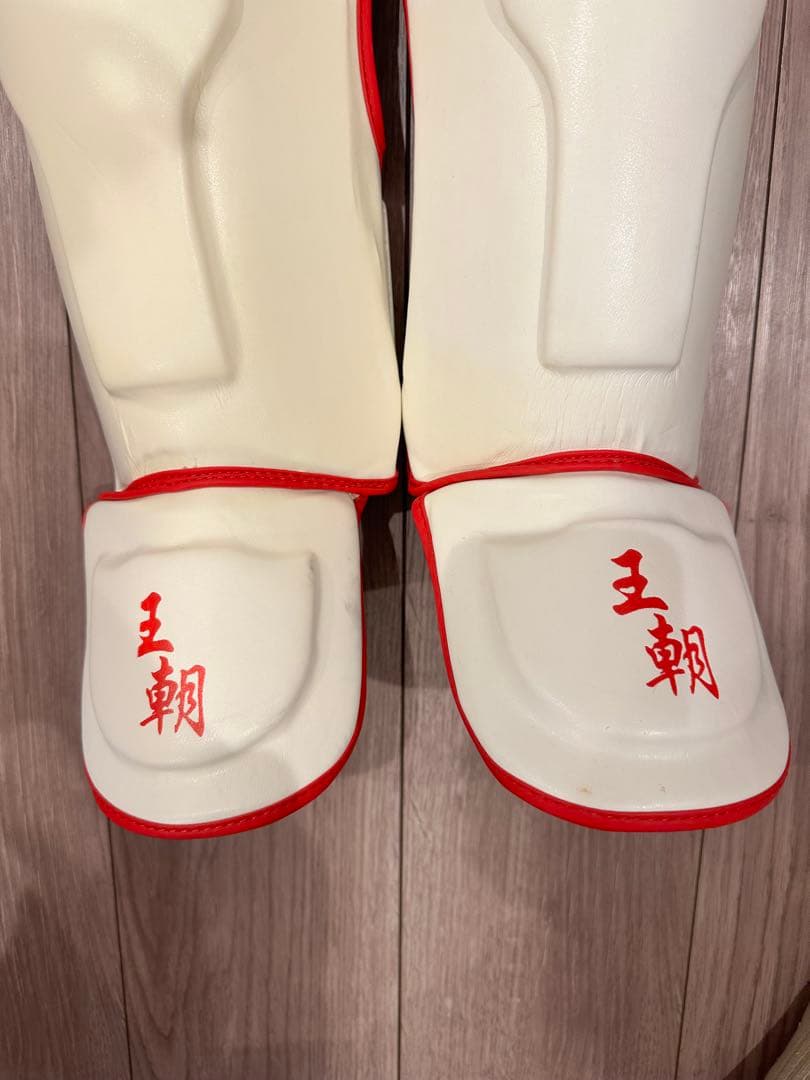 DYNASTY シンガード ホワイト/レッド　S サイズ