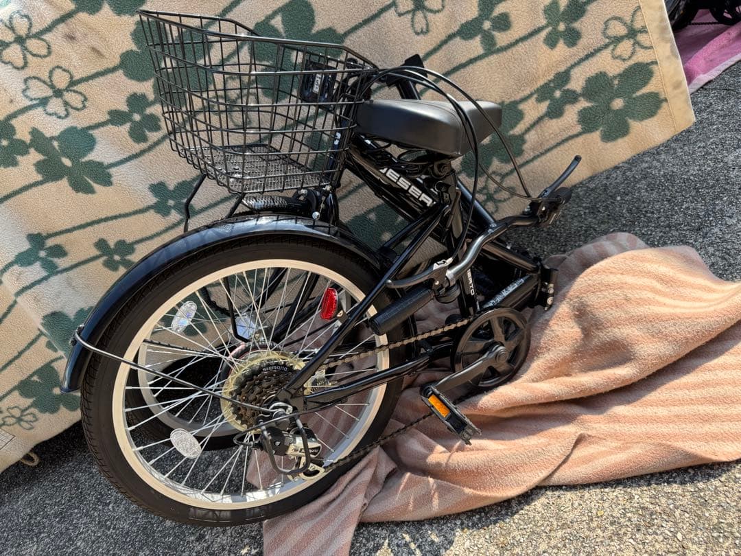 ①使用1回 6段変速 オートライト 折りたたみ 自転車 20インチ 型 折り畳み