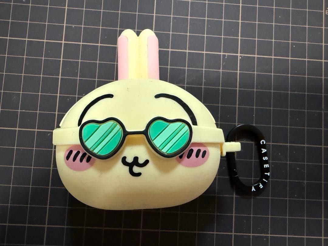 CASETiFY ちいかわ うさぎ イヤホンケース AirPods Pro 2