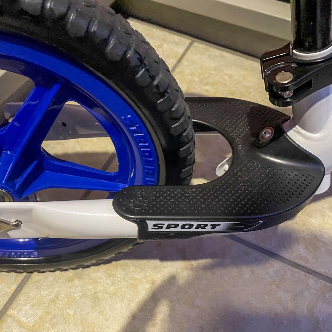 【美品】【限定色】STRIDER バランスバイク トリコロール