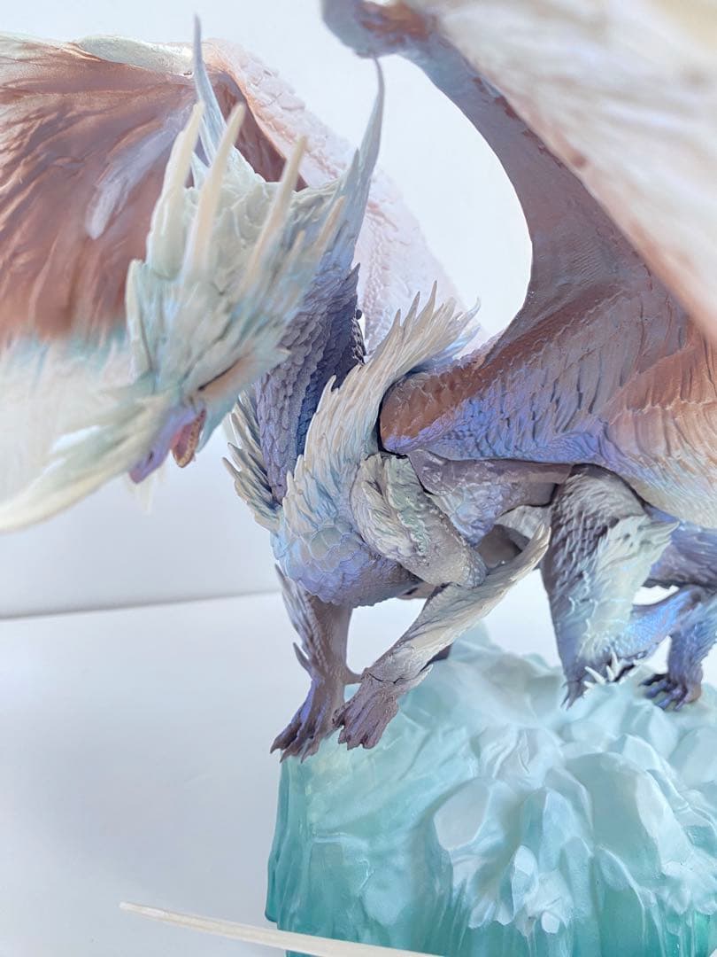 イヴェルカーナ 一番くじ ラストワン賞 モンスターハンター 【美品・訳あり】