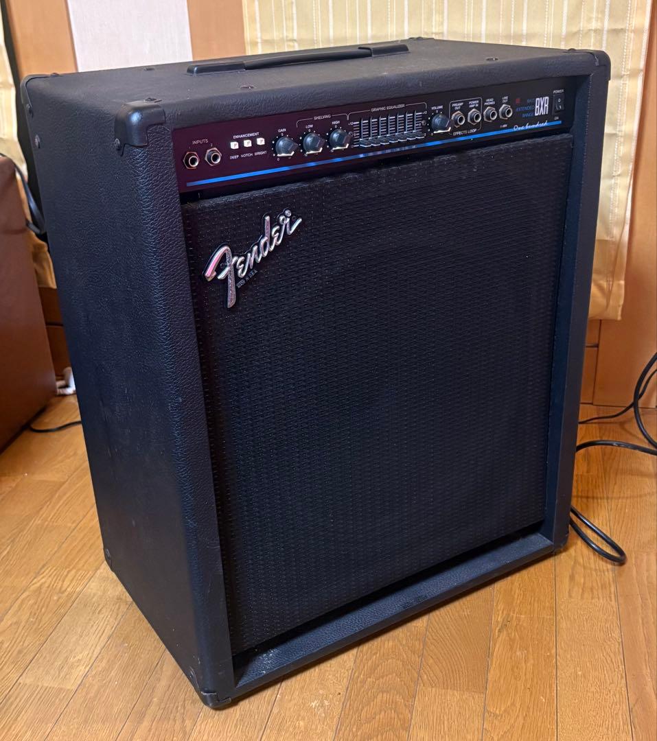 Fender BXR 100Wベースアンプ