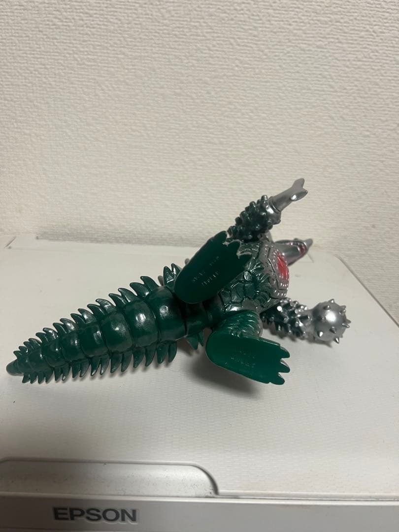 ウルトラ怪獣　タイラント初版　未使用　バンダイ