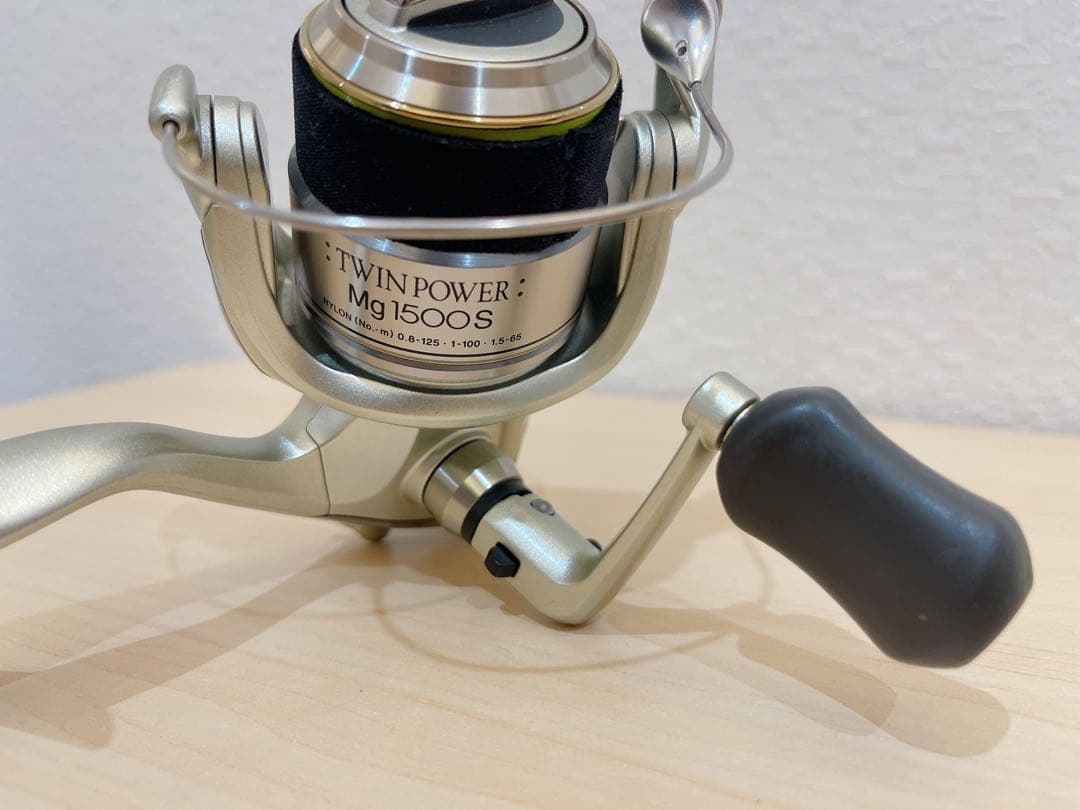 リール SHIMANO 03TWIN POWER Mg 1500S