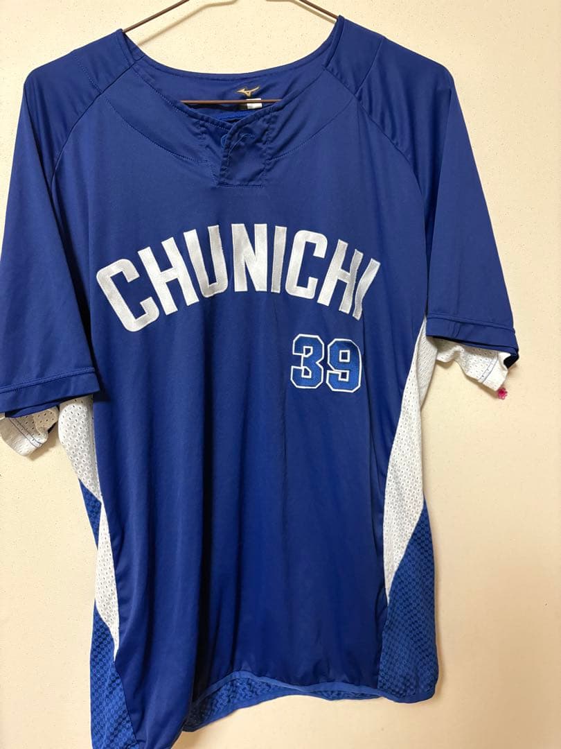 中日ドラゴンズ　プロモデル　ウェア