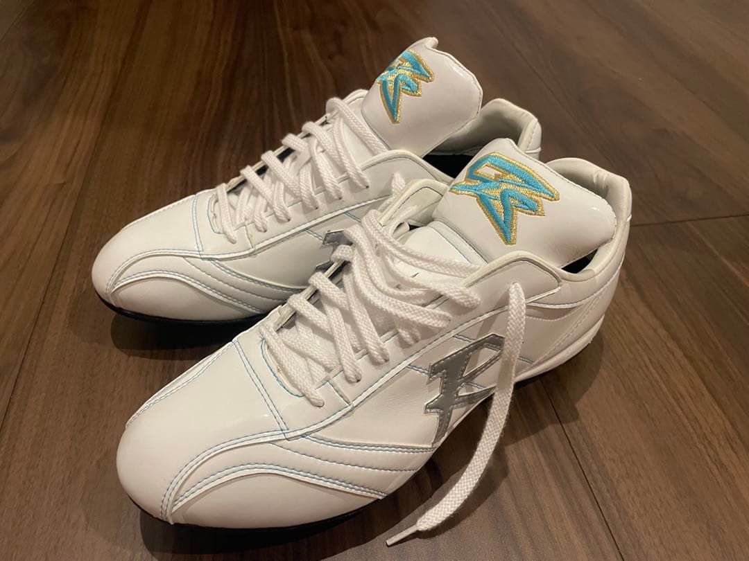 GS スパイク　金属歯