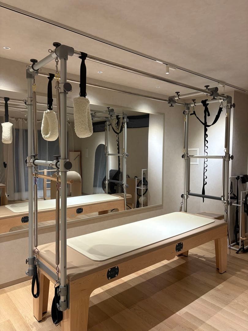 ピラティスマシン　キャデラック　タワー