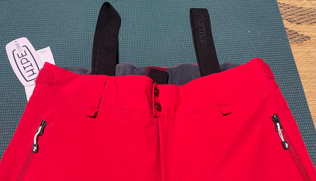 新品未使用　ピークパフォーマンス　サスペンダー付きスキーウェア