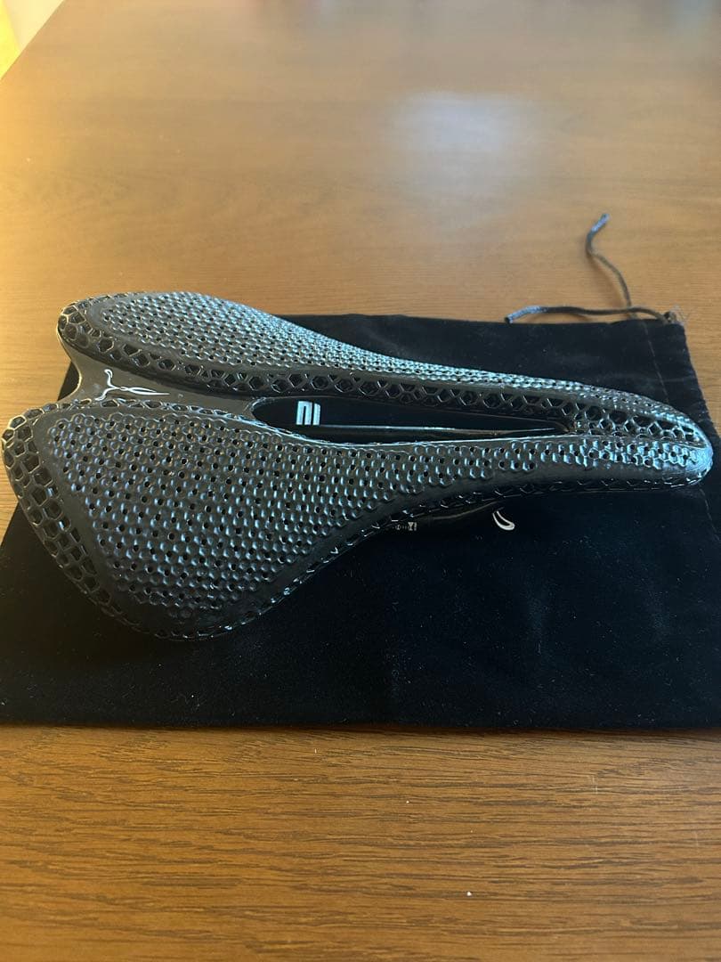 ELVES MAGIC OSSE マジックオッセ 3Dプリントサドル