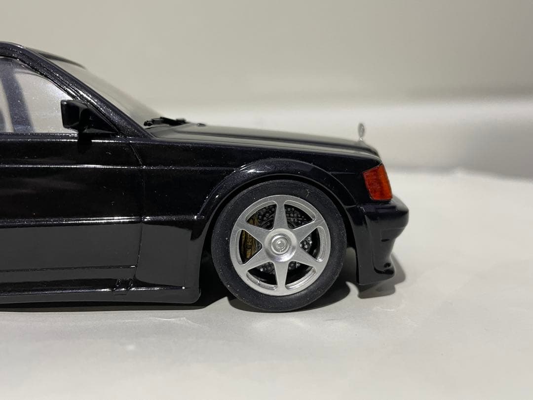 希少　1/24 メルセデスベンツ　190エボリューション1完成品