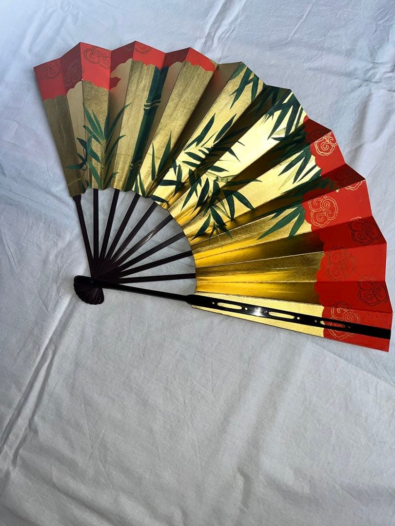 金地に松竹の柄手描き仕舞扇♢特注品