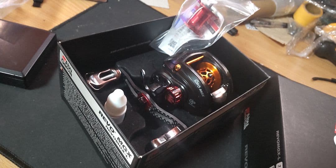 Abu Garcia11 REVO MGX ベイトリールCustom品