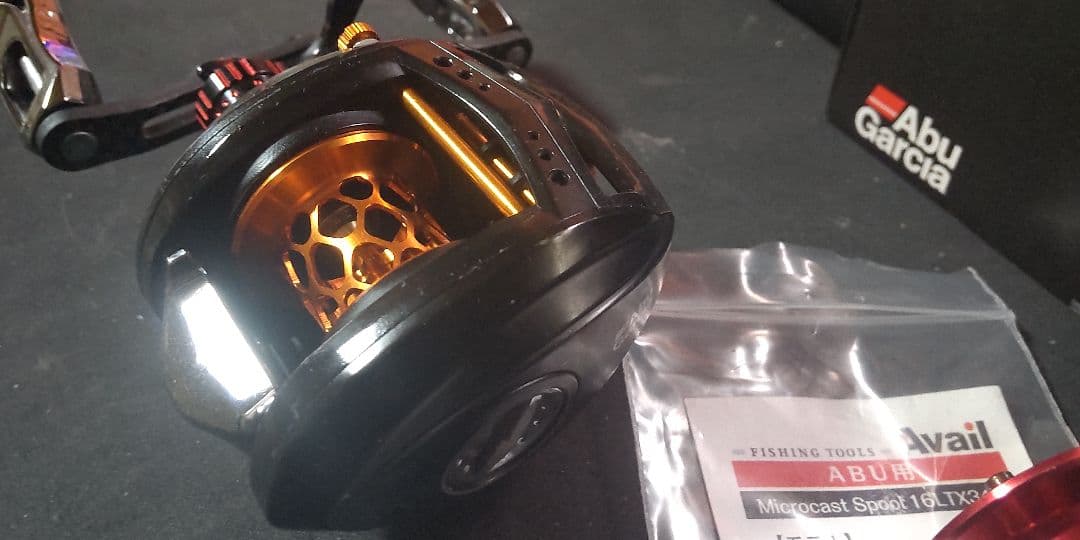 Abu Garcia11 REVO MGX ベイトリールCustom品