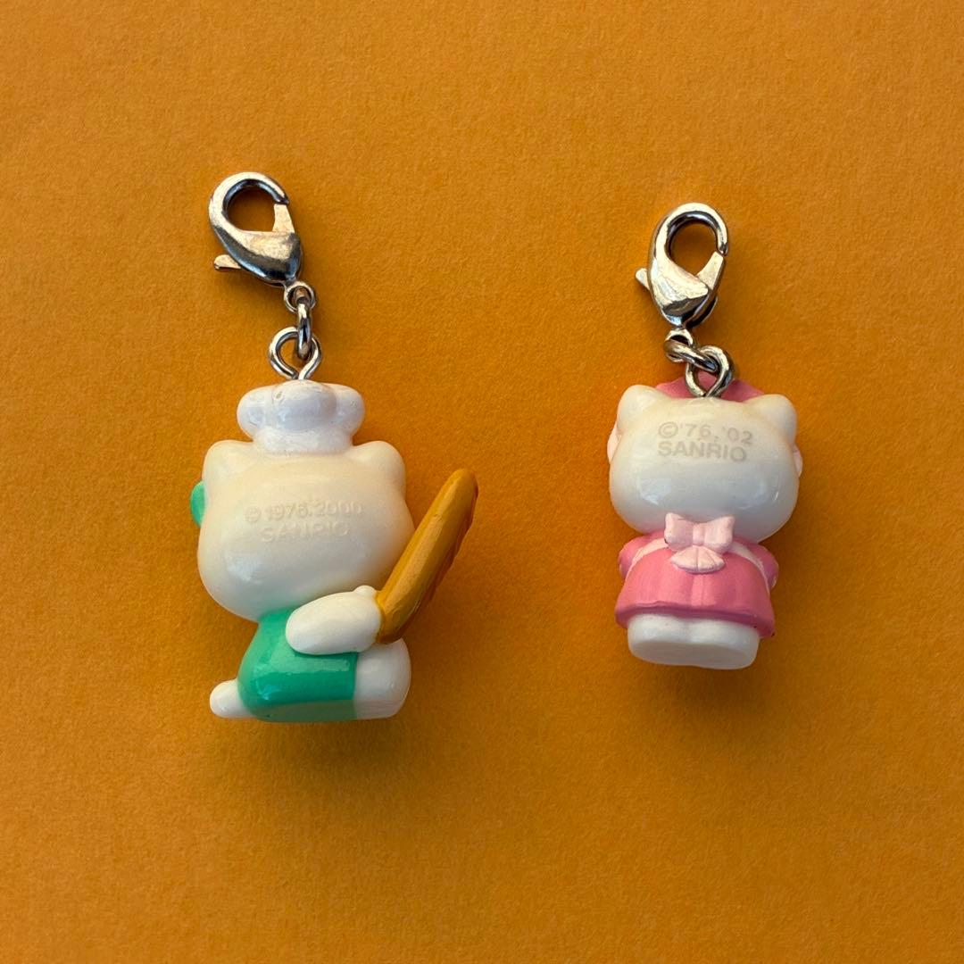 激レア★ベビーカステラ キティの散歩道 ファスナーマスコット 根付★ハローキティ