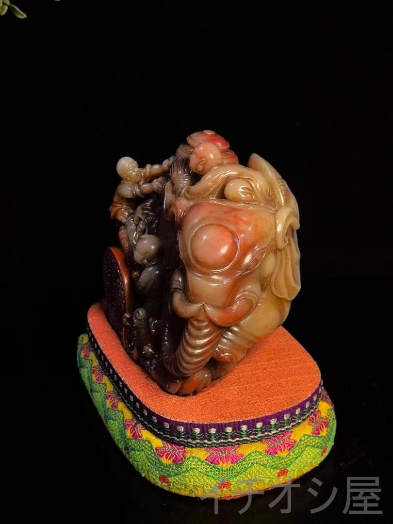 【鴻運当頭・童子送宝】印章・寿山石の置物・钝丁作款｜文房具｜印材｜細密彫｜案頭