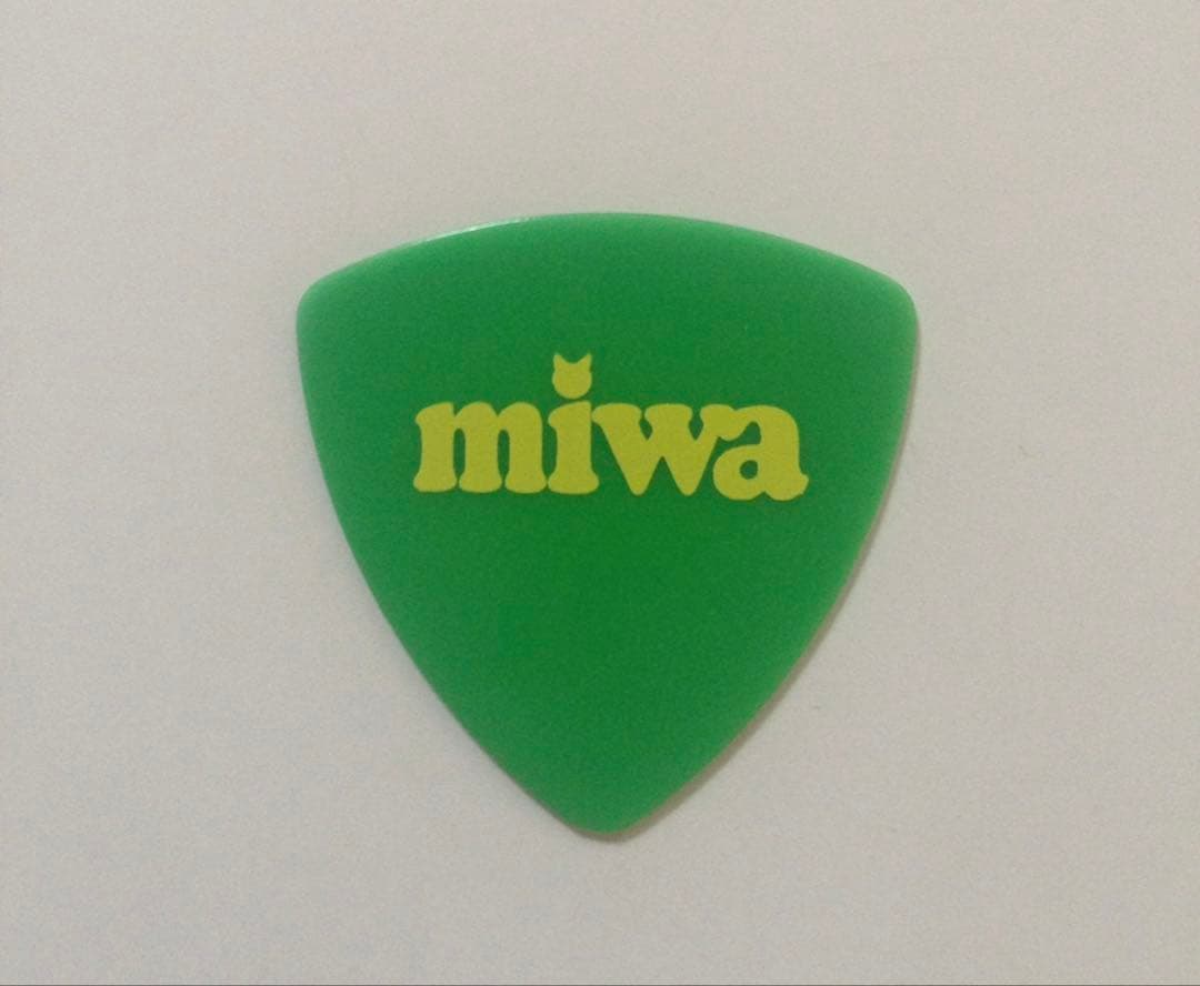 【実物】miwa ピック グリーン