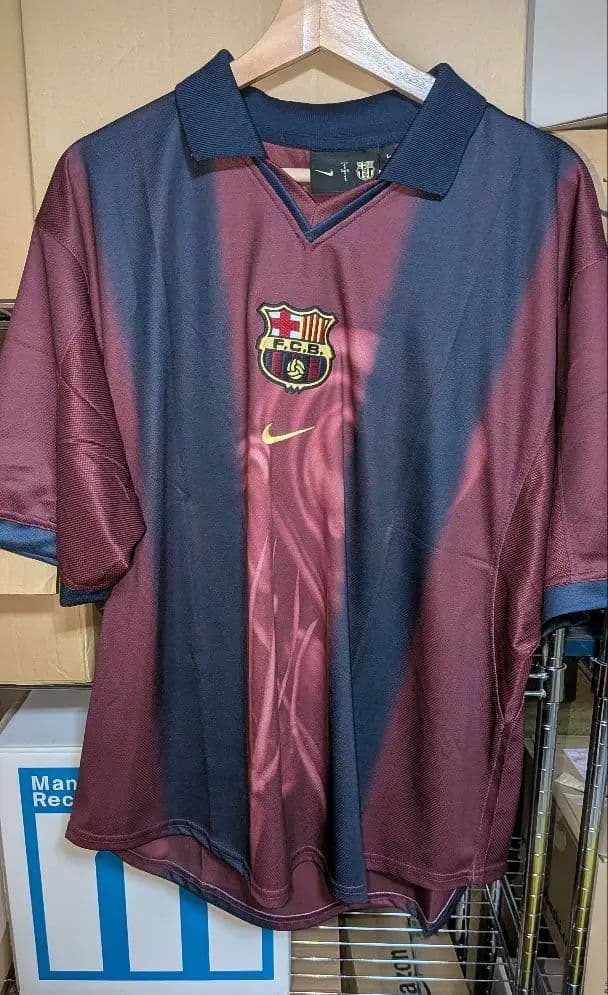 バルセロナ　シャツ　ユニフォーム