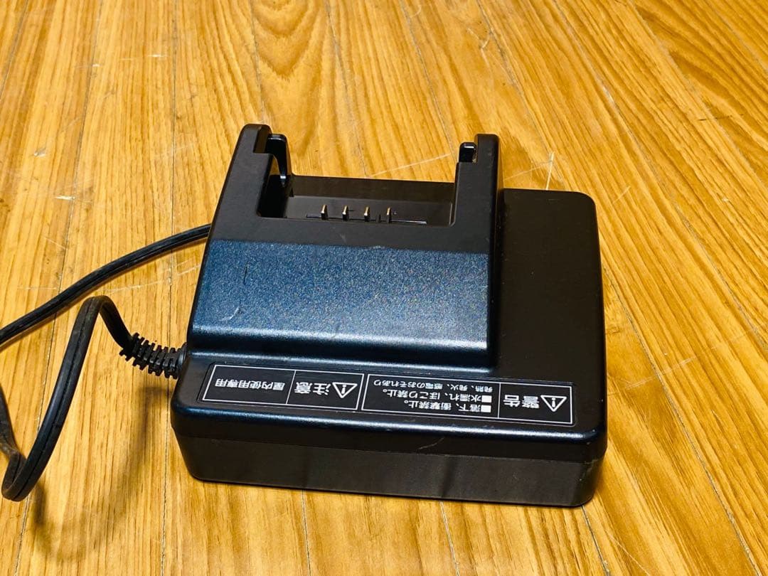 Panasonic 電動自転車用充電器 黒 NKJ074Z2