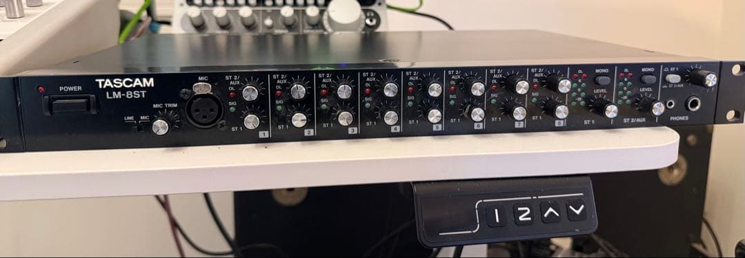 【最終値下】TASCAM LM-8ST ラインミキサー