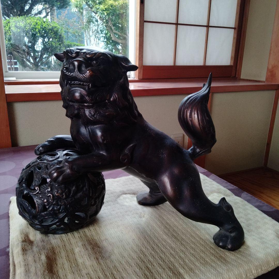 【魔除け金属製玉獅子】在銘吉祥瑞獣縁起物風水置物古くから邪気払い福呼よせ運気上げ