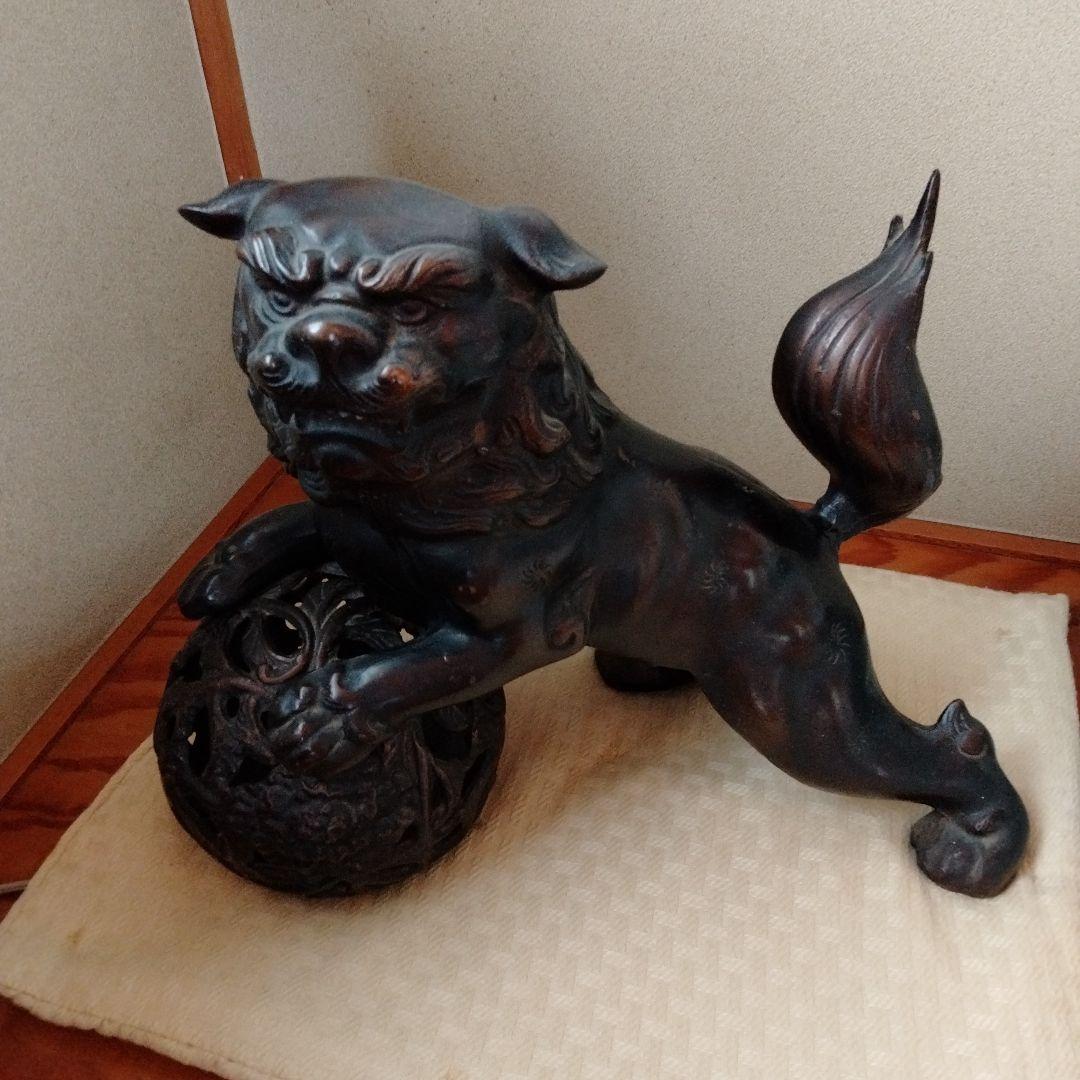 【魔除け金属製玉獅子】在銘吉祥瑞獣縁起物風水置物古くから邪気払い福呼よせ運気上げ
