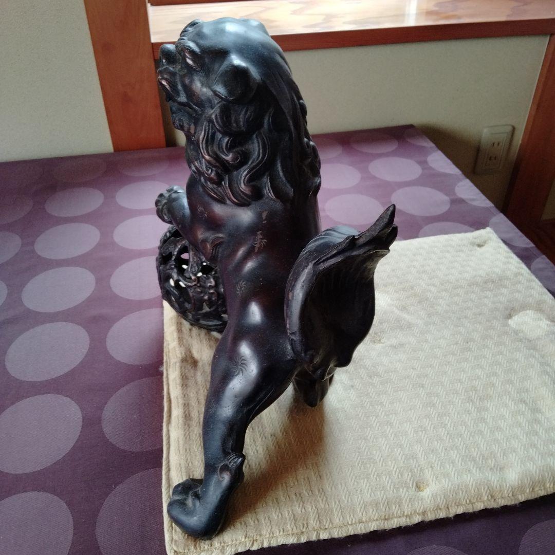 【魔除け金属製玉獅子】在銘吉祥瑞獣縁起物風水置物古くから邪気払い福呼よせ運気上げ