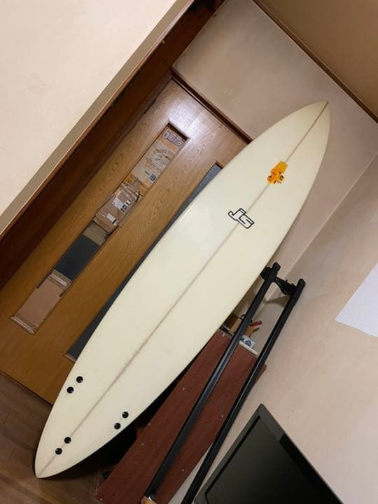 サーフボード一式です。　収納袋、フィン、リーシュコード、ワックスは新品です。