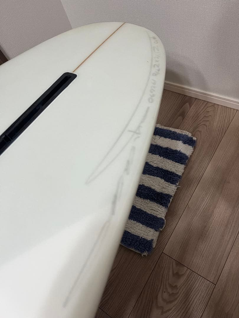 サーフボード　クリステンソン　フラットトラッカー　ミッドレングス　7'10