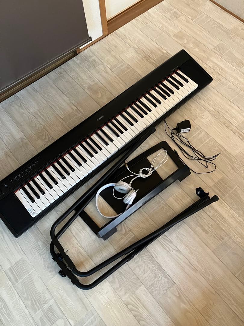 YAMAHA 電子ピアノ　専用台　ヘッドフォン