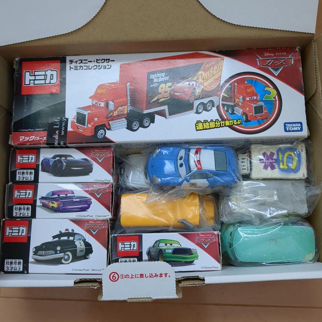 トミカカーズ　ドクターダメージ　アーヴィ　サリー　フィルモア　ディズニートミカ
