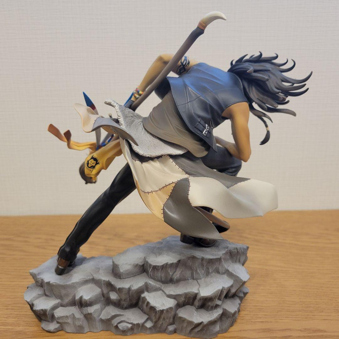 ツイステ レオナ・キングスカラー フィギュア　1/8 アニプレックス