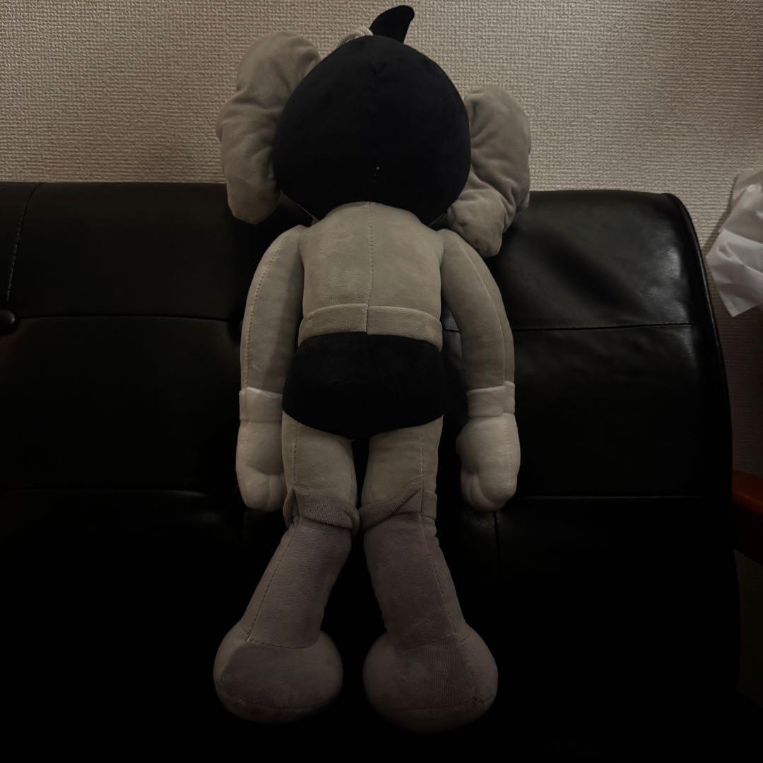 *最終値下げ* 非売品　KAWS ASTRO BOY 鉄腕アトム　ぬいぐるみ