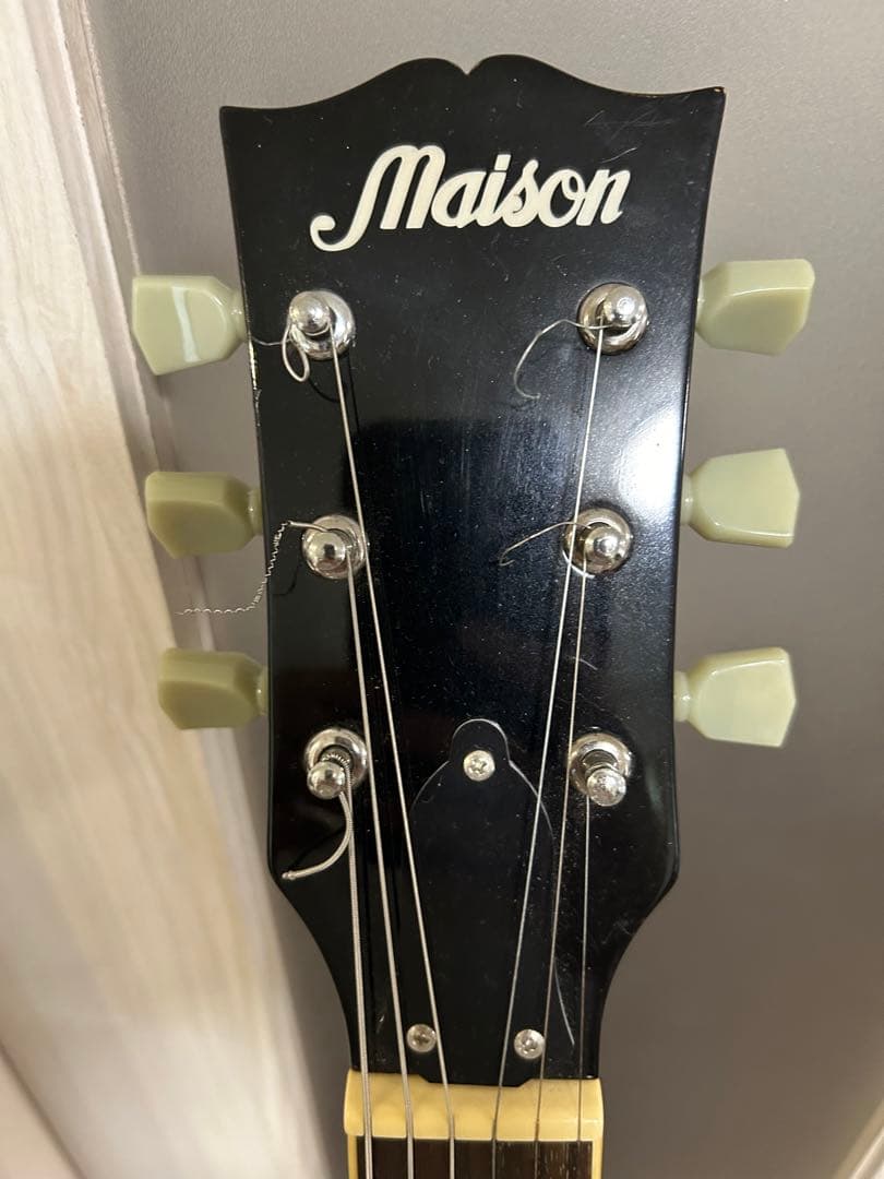 maison エレキギター