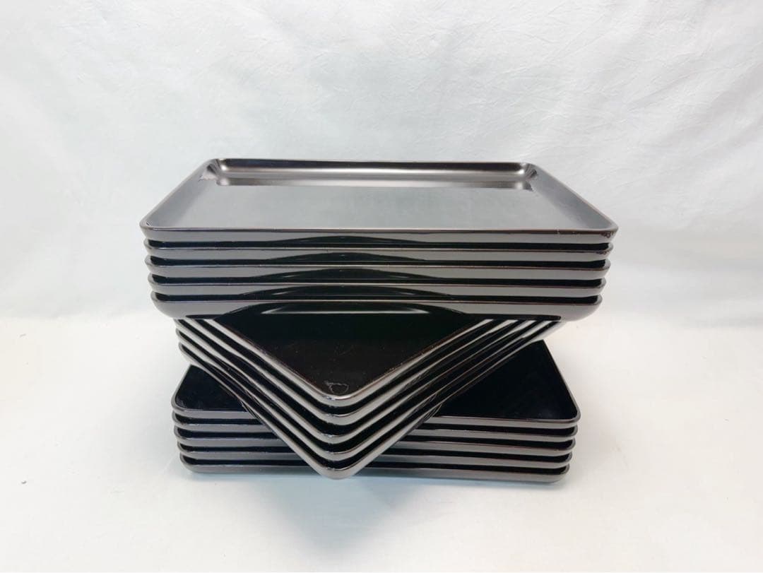 美品 懐石道具 木製黒真塗 長方膳 会席膳 十五客揃 布着本堅地 宴会盆木箱