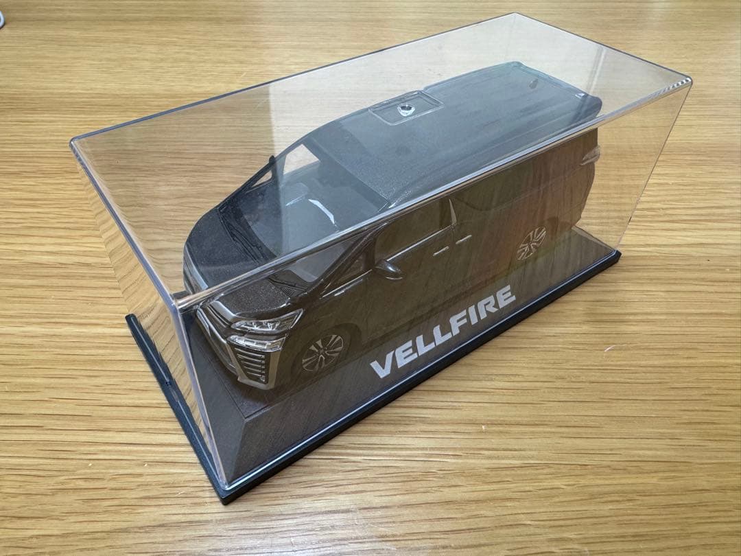 ヴェルファイア　ミニカー