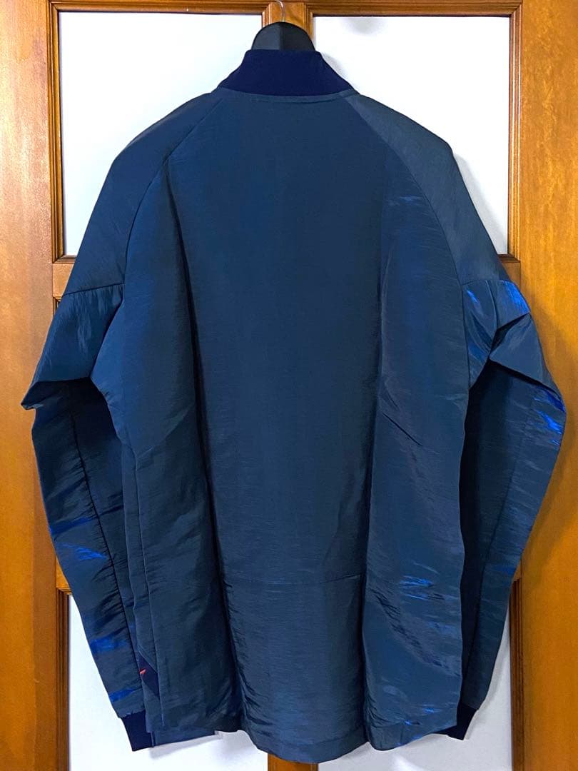 未使用 プーマ ジュビロ磐田 薄手 ナイロンジャケット ウィンドブレーカー M