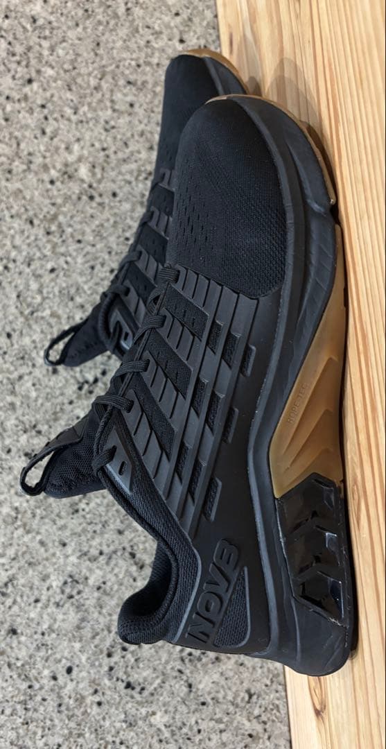 Inov8 F-Lite Max イノヴェイト　inov-8 トレーニング