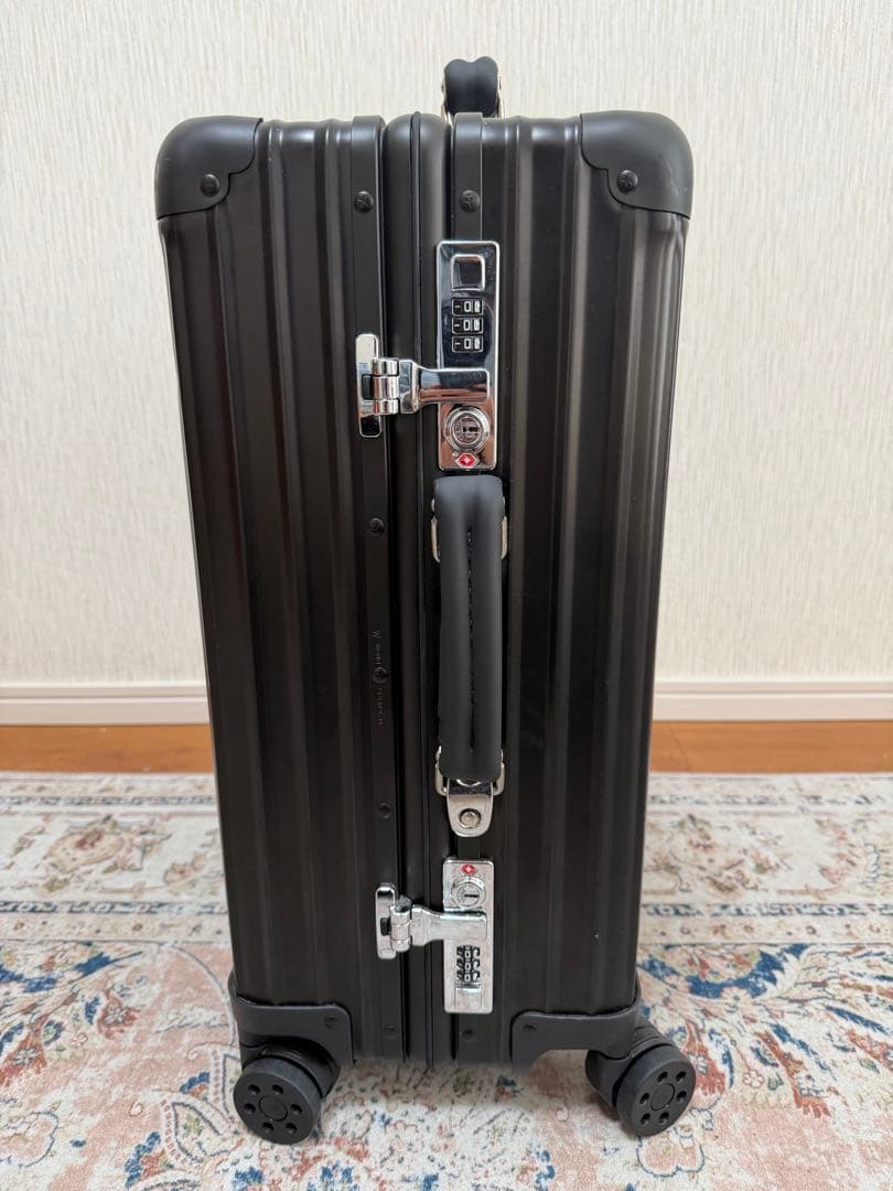 D*i様 RIMOWA Classic cabin キャリーケース生涯保証