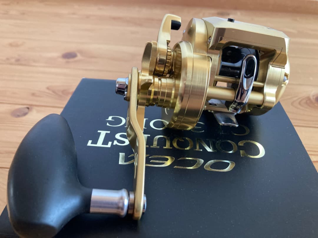 【美品】 シマノ 18オシアコンクエストCT 300HG（右）