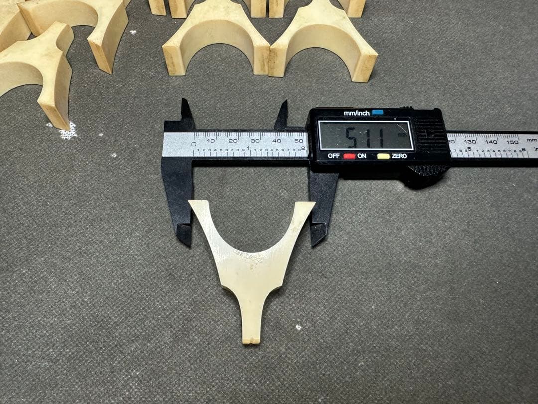 三線　琴柱 筝柱　14個セット 和楽器　御琴　箱付 和琴 御箏琴柱 琴用