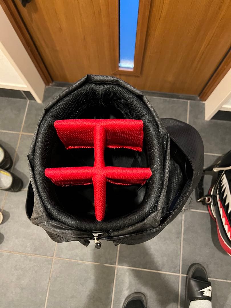 Srixon キャディバッグ 黒 スタンド付き