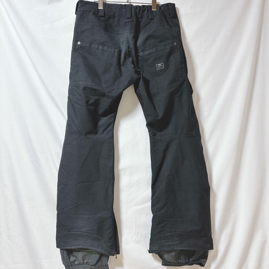 Nike SB スノーボードパンツ スノーボードウェア 黒 通気性 防水性