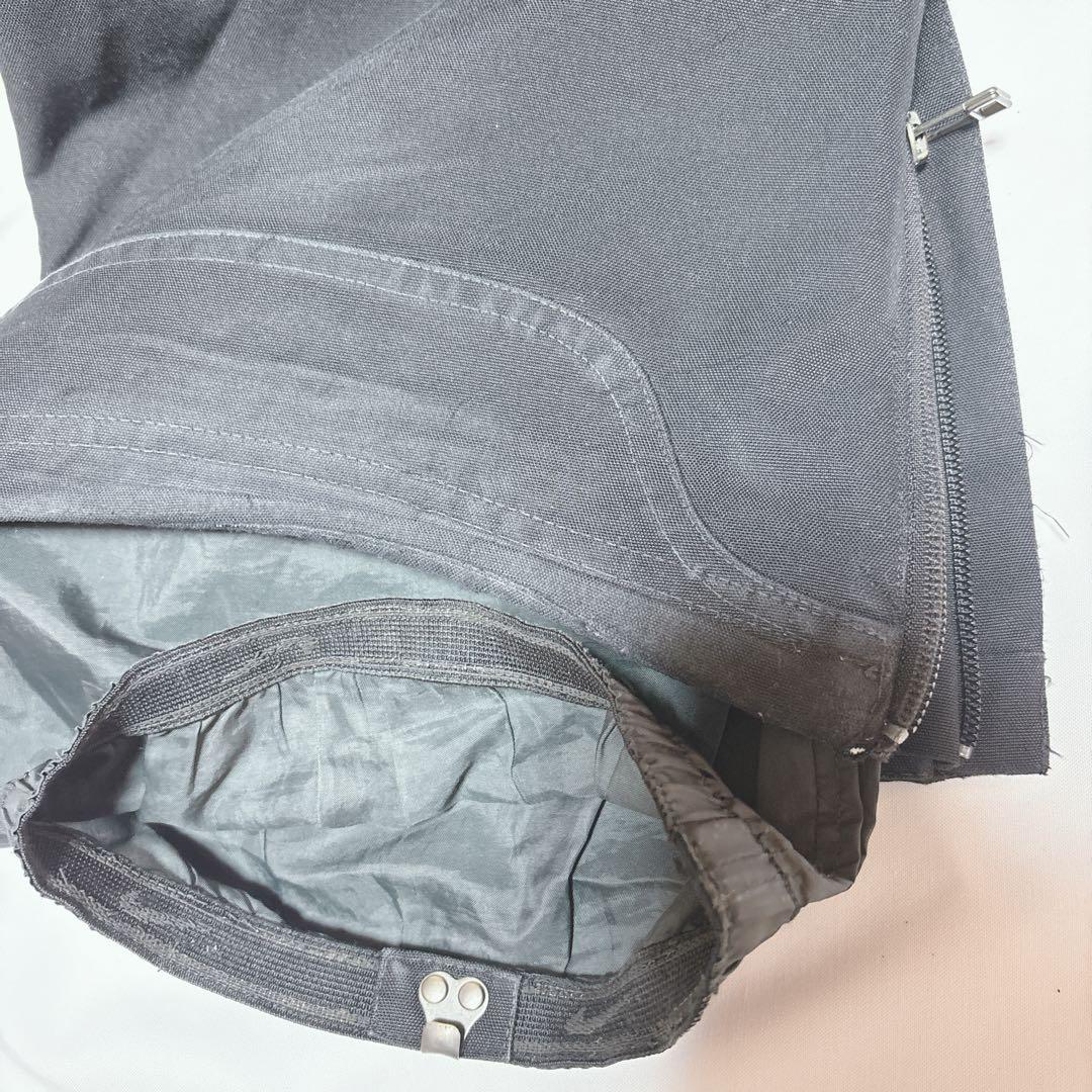 Nike SB スノーボードパンツ スノーボードウェア 黒 通気性 防水性