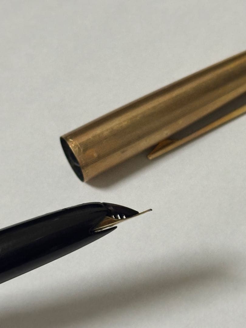 ☀*️様 モンブラン 万年筆 ブラック×ゴールド 現状品